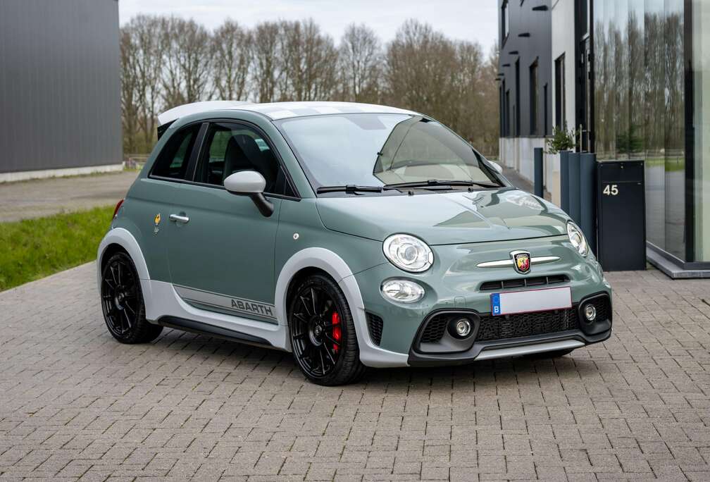 Abarth 695 70th Anniversario
