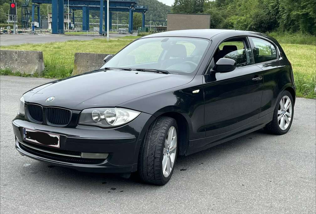 BMW Bmw 1 Serie 116i E81 - Prêt  Immatriculer  ///