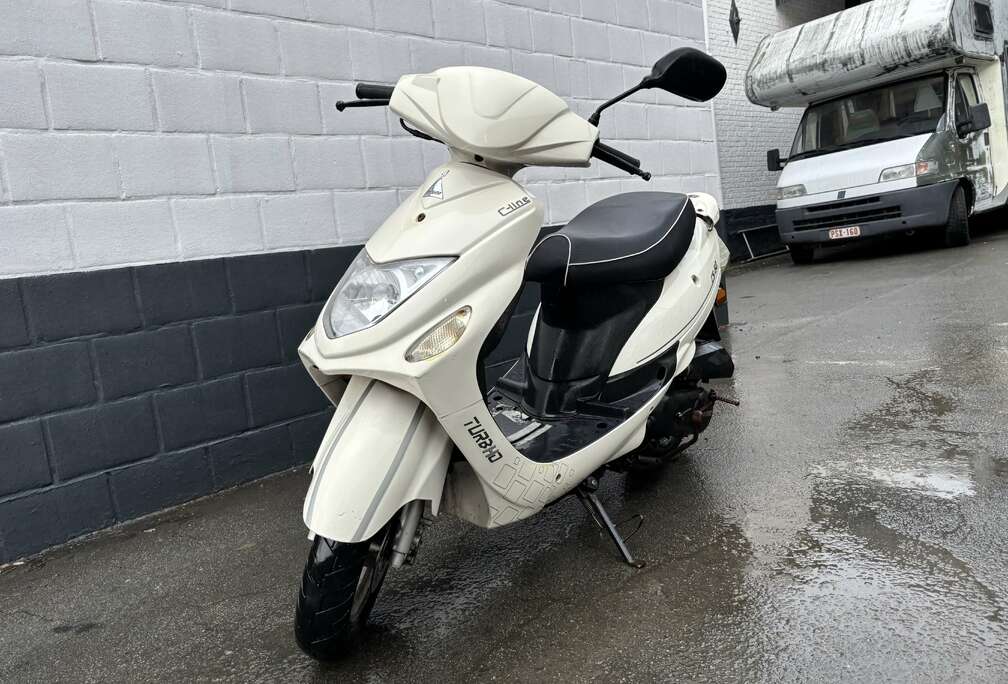 Andere  SHENNKE GY MOTEUR HS