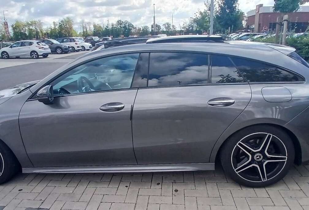 Mercedes-Benz AMG LIGNE fulle option avec toit ouvrant