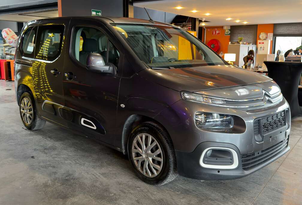 Citroen 1.2  XL HeavyControl S 5 place/12 mois de garantie