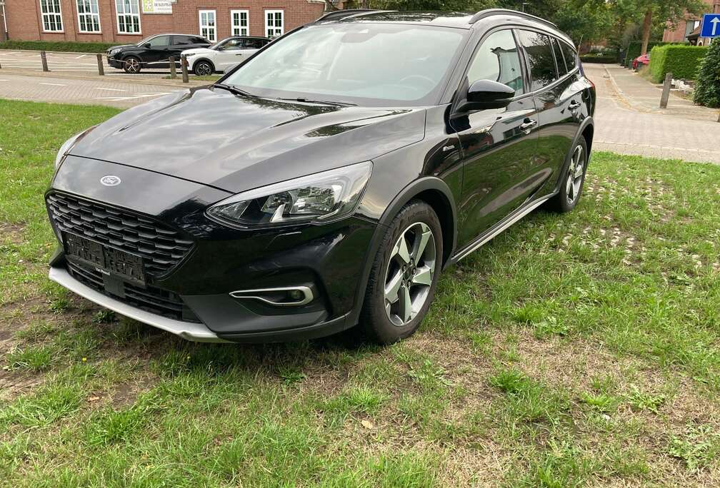 Ford Focus Active 1.0 EcoBoost (EU6d)