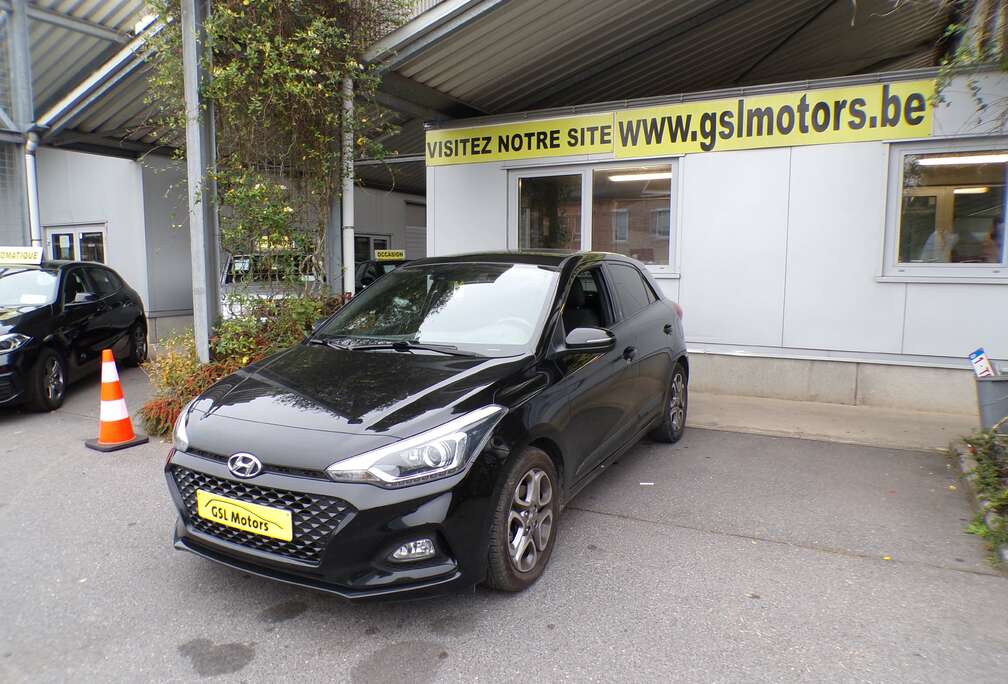 Hyundai 1.0 T-GDi 100cv Noire 07/19 70.873km airco GPS USB