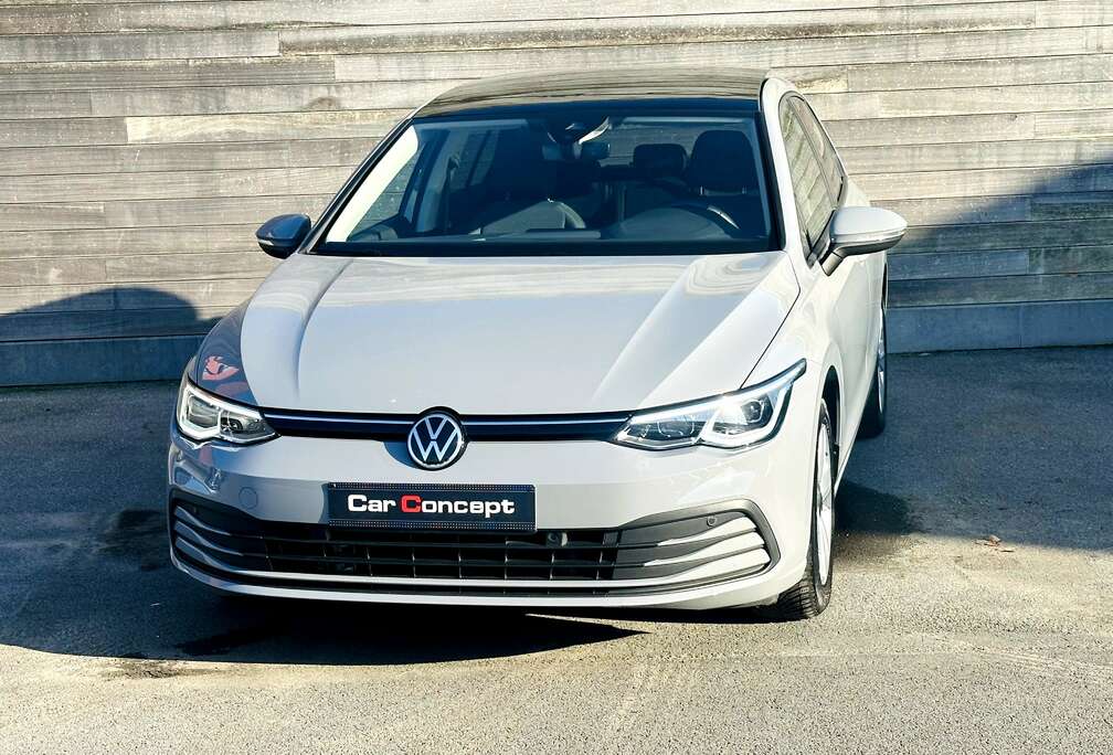 Volkswagen 8**COMFORT**ALCANTARA**PANO DAK**CARPLAY**IQ LIGHT
