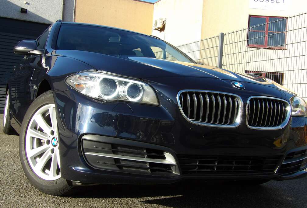 BMW Touring dA - leder - af trekh - servicebook.