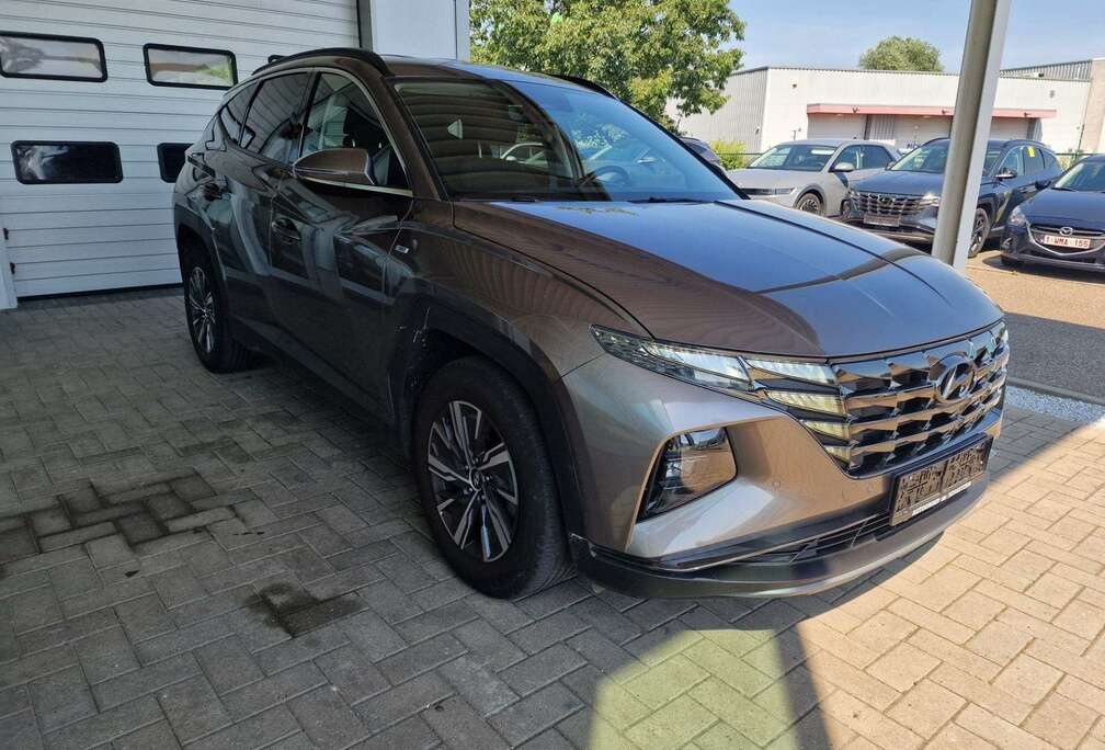 Hyundai Benzine Automaat - Feel : Navi, Camera, Cruise, Ca