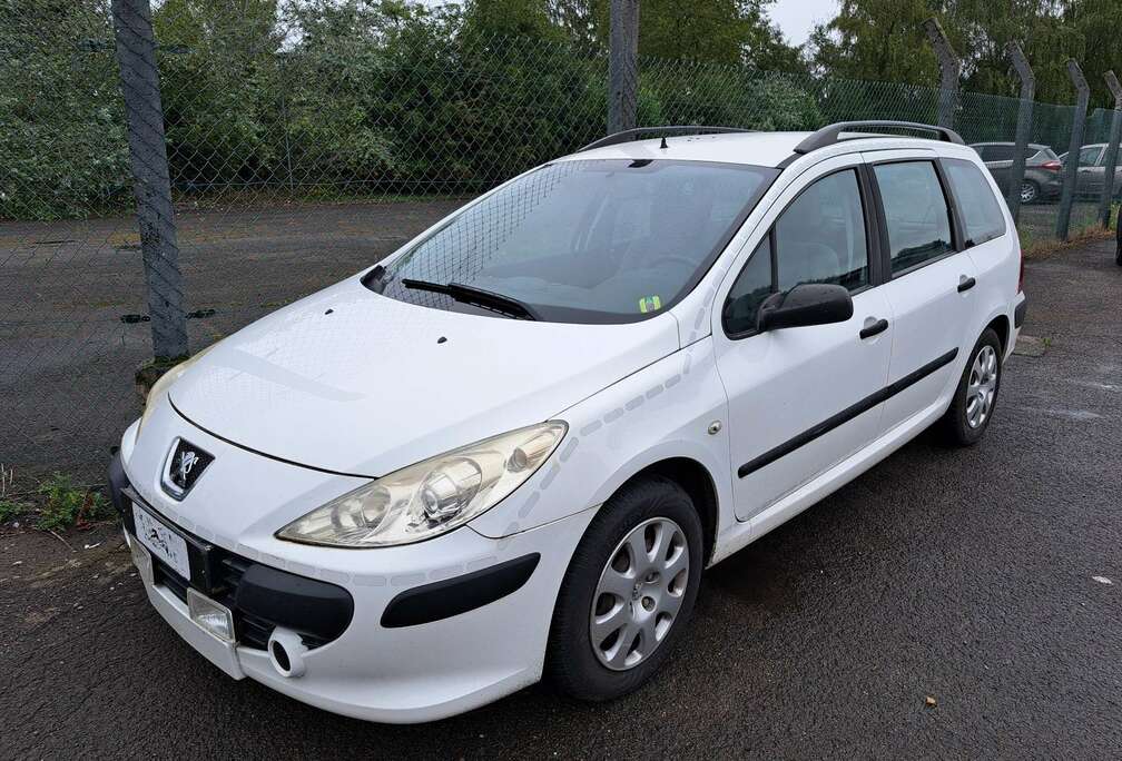 Peugeot 1.4i XT