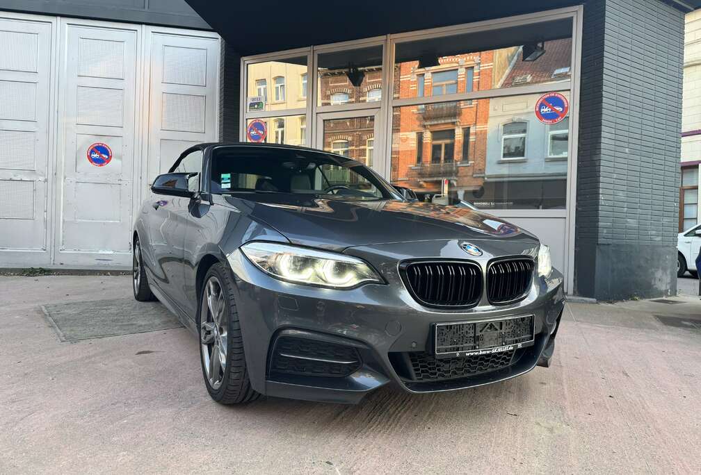 BMW Garantie - Alcantara - Caméra - Grand Ecran- Euro