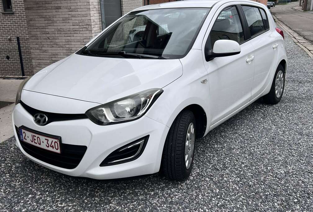 Hyundai Hyundai i20