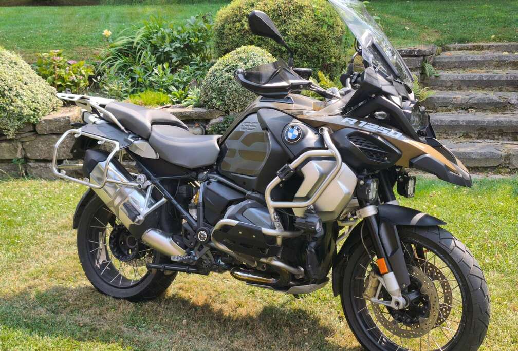 BMW Exclusive Line full options