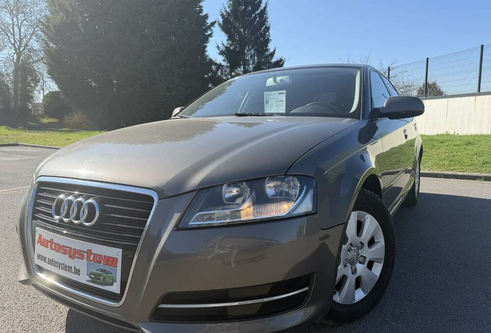 Audi A3 Sportback 1.6 TDi Ambition*Garantie 1an*Carpass