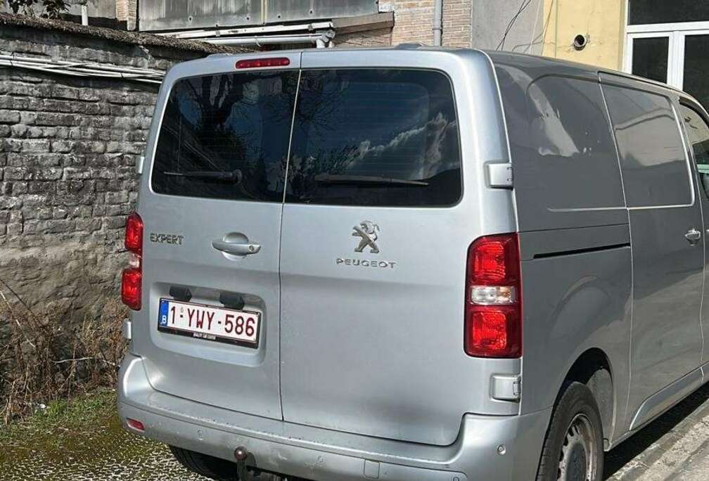 Peugeot L2H1 Premium