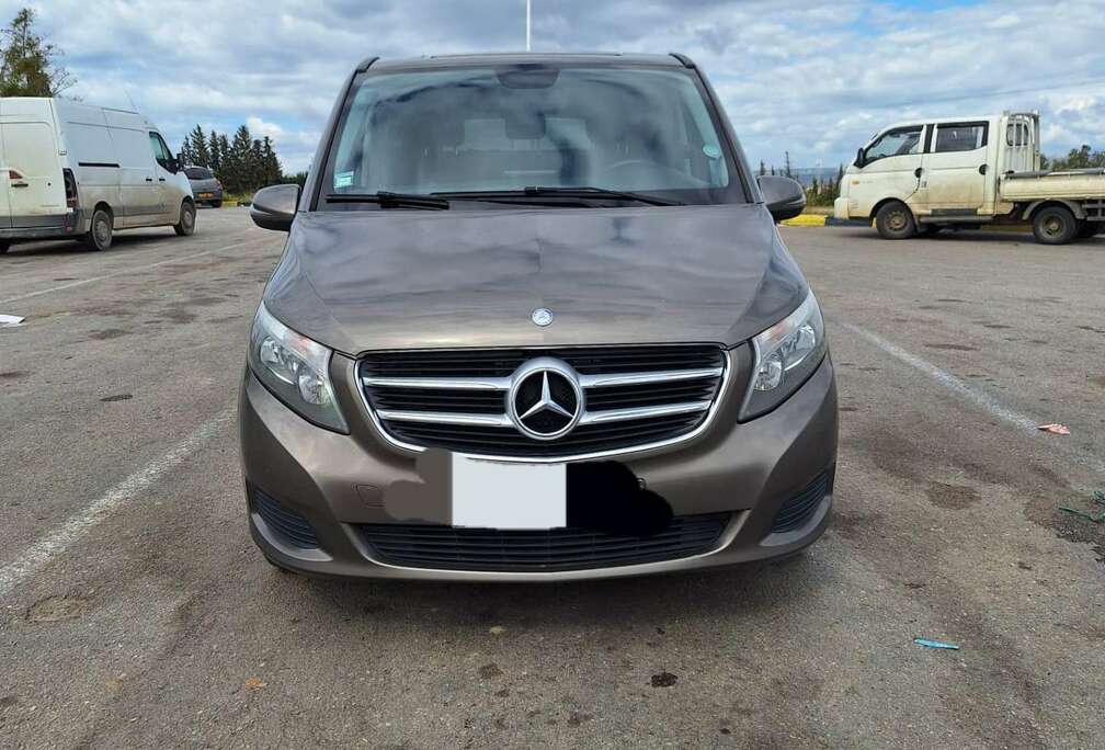 Mercedes-Benz mercedes v220d