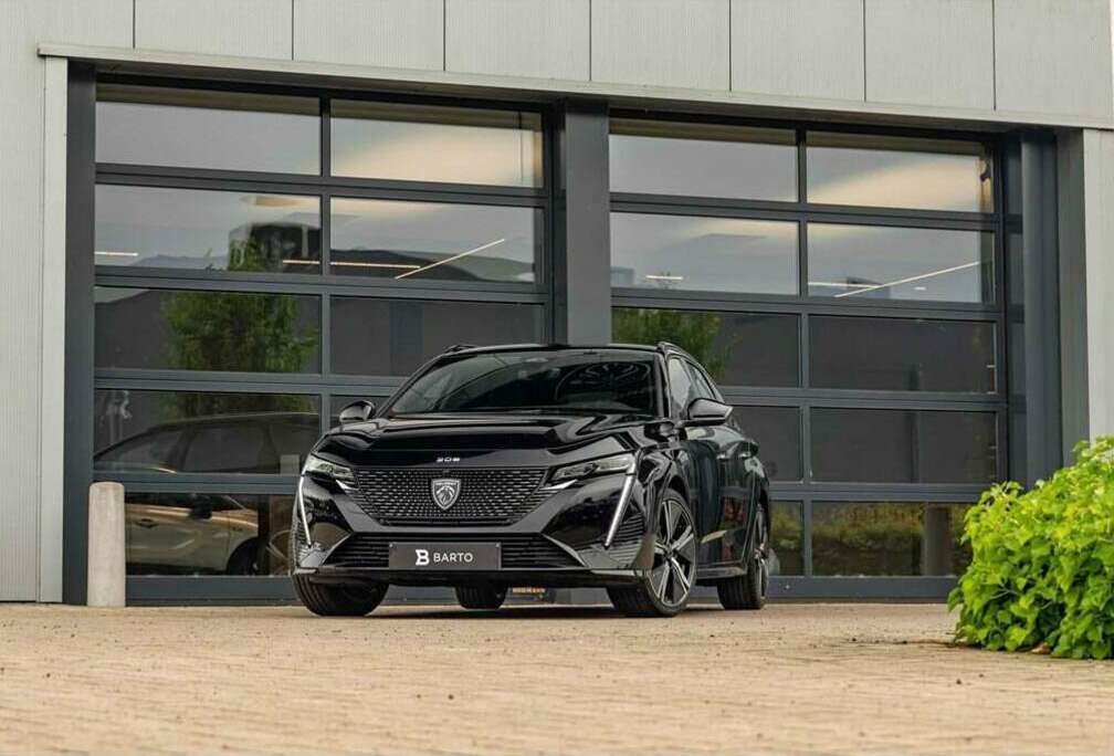 Peugeot GT  Elektrisch 156 PK  Camera  Alcantara  N...