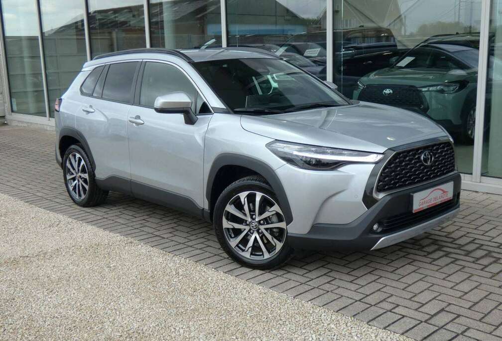 Toyota 1.8 Hybrid 140pk STYLE +Dodehoek +Reservewiel +GPS +Parkeersensoren +Camera