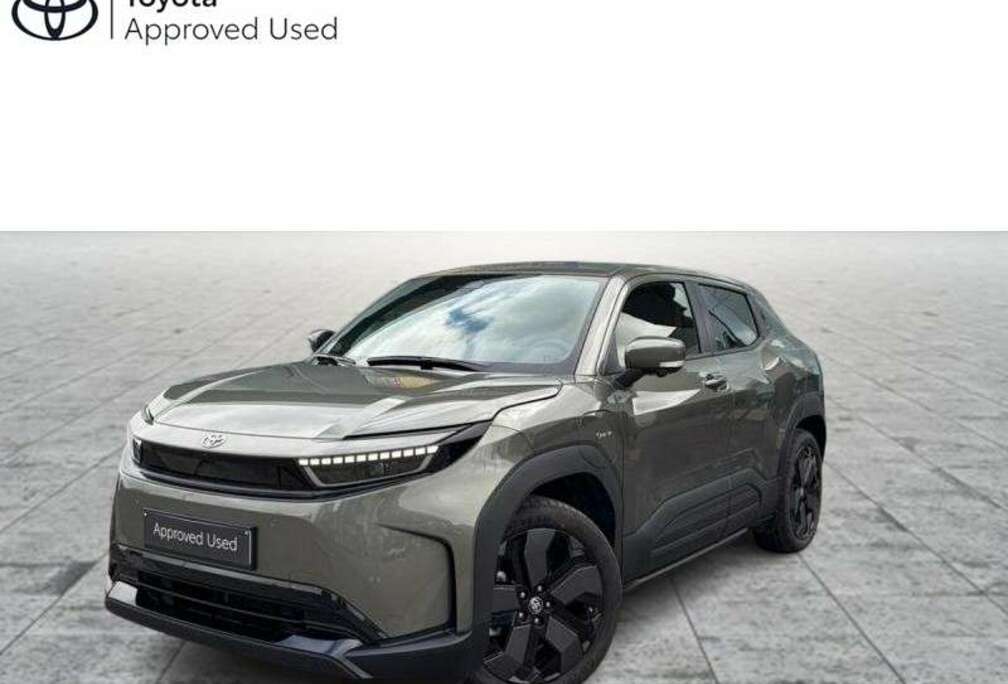 Toyota 61 kWh Style