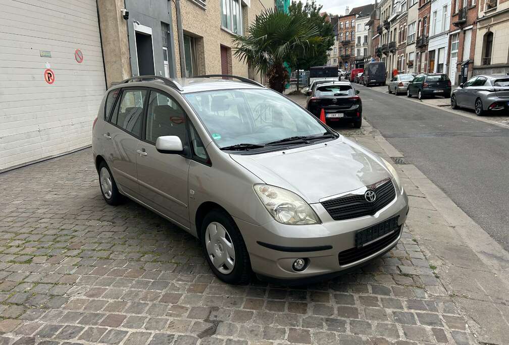 Toyota Boîte Automatique 1.8i VVT-i AIRCO DIGITAL TRÈS PROPRE