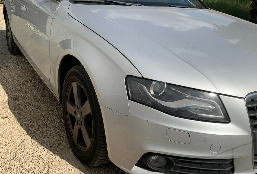 Audi A4 Avant 2.0 TDI DPF quattro Ambition