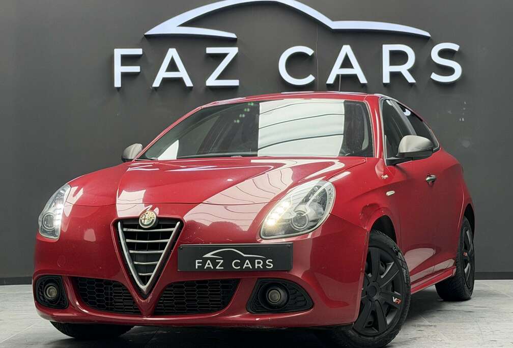 Alfa Romeo 1.6 JTDm Sprint * 1ER PROP + CLIM + ECRAN + LED *