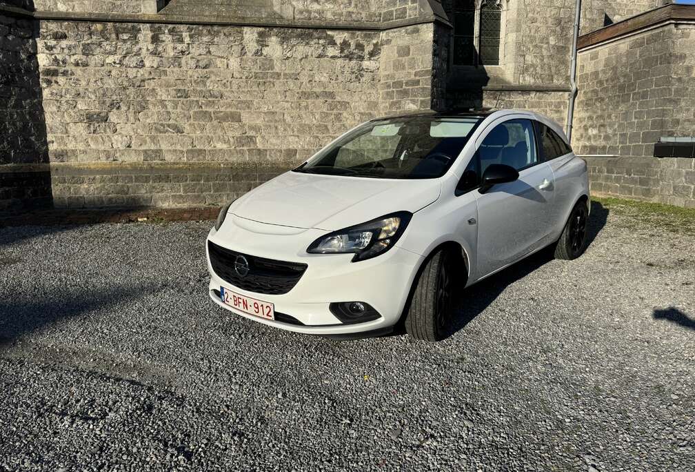 Opel 1.4i Black Edition/ ATT REMORQUE AMOVIBLE