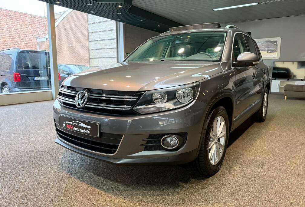 Volkswagen 1.4TSI DSG * R Line * Toit Pano * Navi * Clim