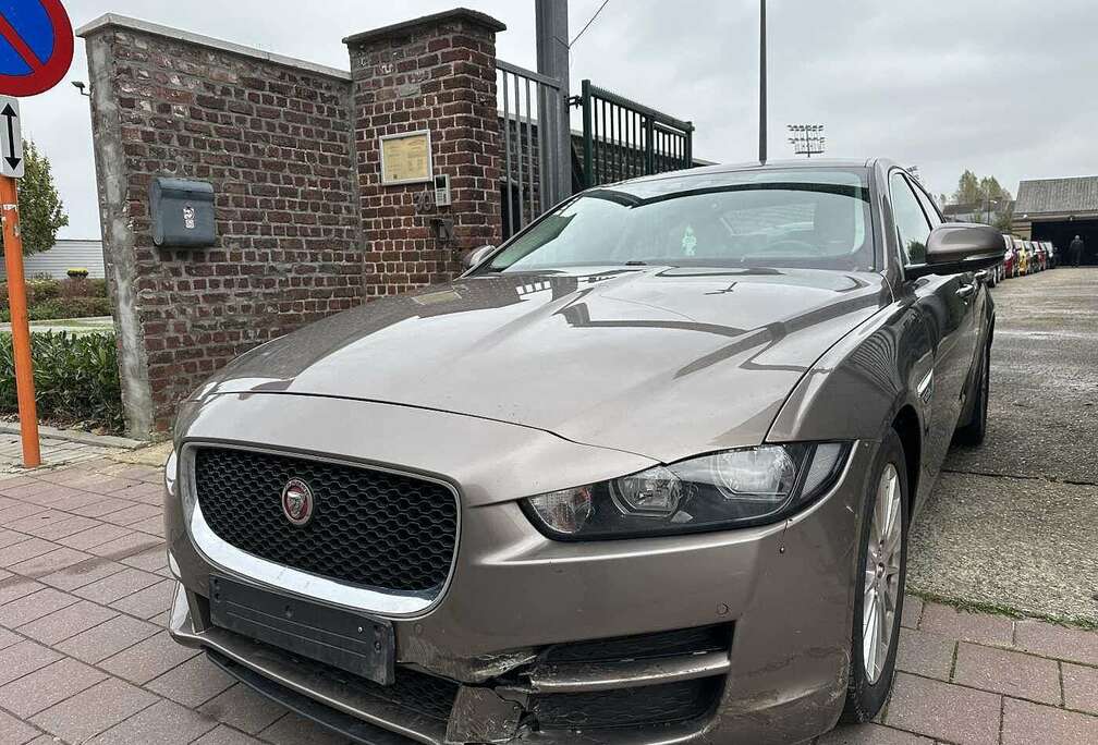 Jaguar 2.0 D MET 198DKM EXPORT OF HANDELAAR