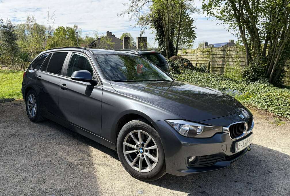 BMW xDrive  Navi  Parkeersensoren  Topstaat