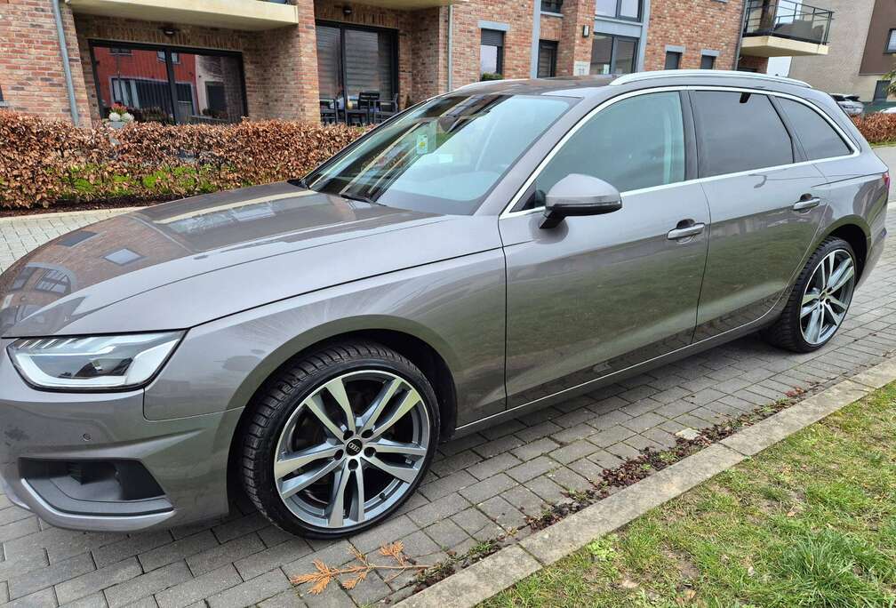 Audi A4 Avant 35 TDi*Garantie 12 mois*