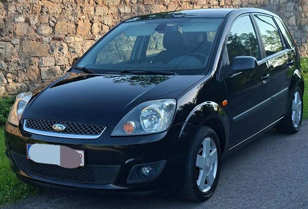 Ford Fiesta 1.4 Turbo TDCi Ghia