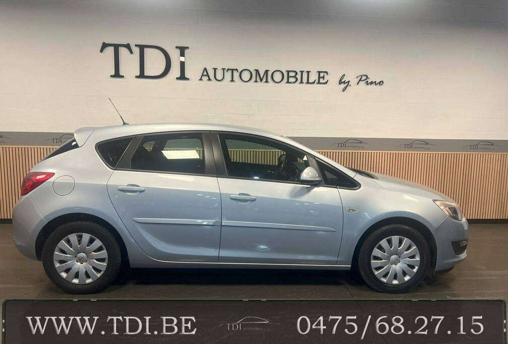 Opel Astra 1.4i Enjoy