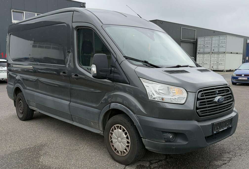 Ford Ford Transit 2.2 TDCi L2H2 AWD Lichte Vracht EXPORT / HANDELAAR