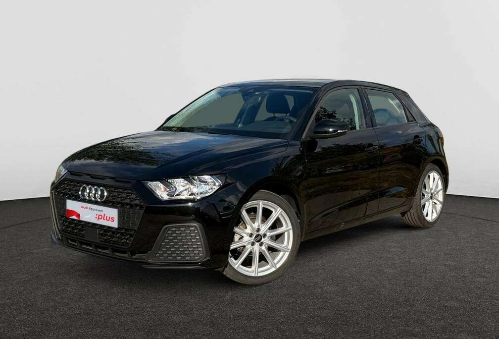 Audi 25 TFSI Attraction // Camera achter // App Connect // Navigatie