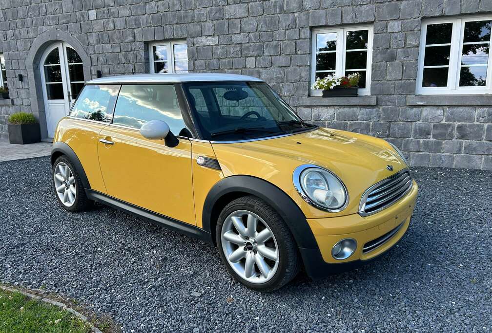 MINI Mini 1.6i Cooper