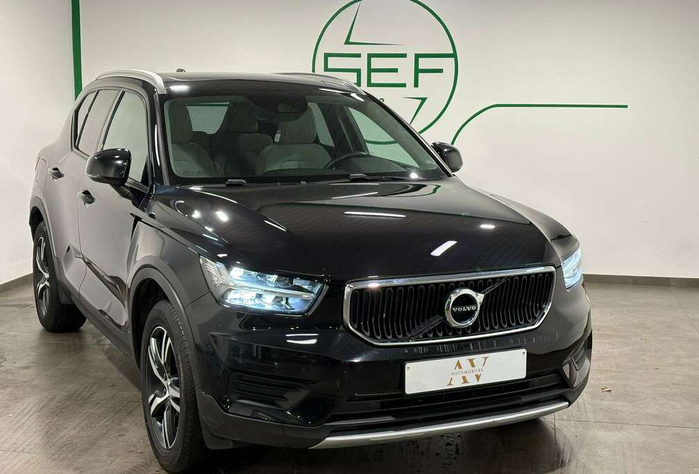 Volvo ** 1.5 ** T3 ** Momentum **Degats Carrosserie  **