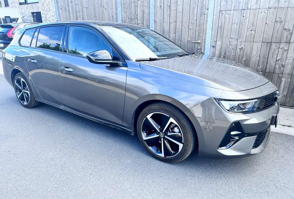 Opel Astra Sports Tourer 1.2 Turbo Automatik GS