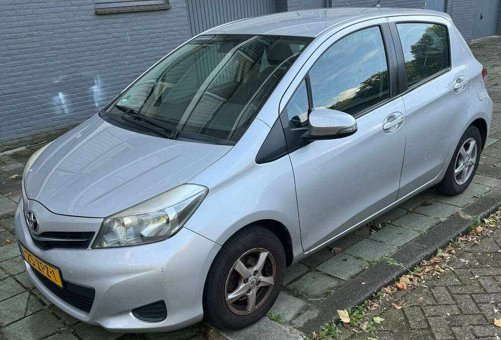 Toyota Yaris 1.33 VVT-i Trend