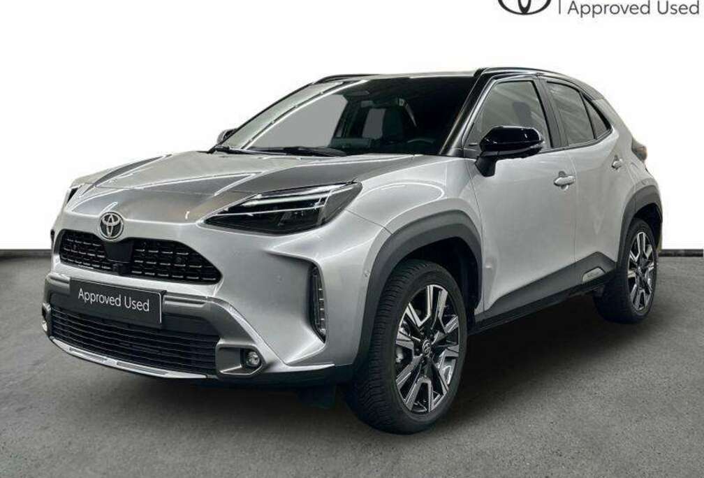 Toyota Premiere JBL HUD Pano