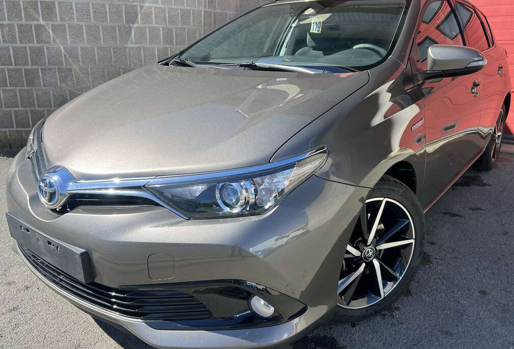 Toyota HEV 1.8i HSD Active E-CVT + CARNET + CAMÉRA