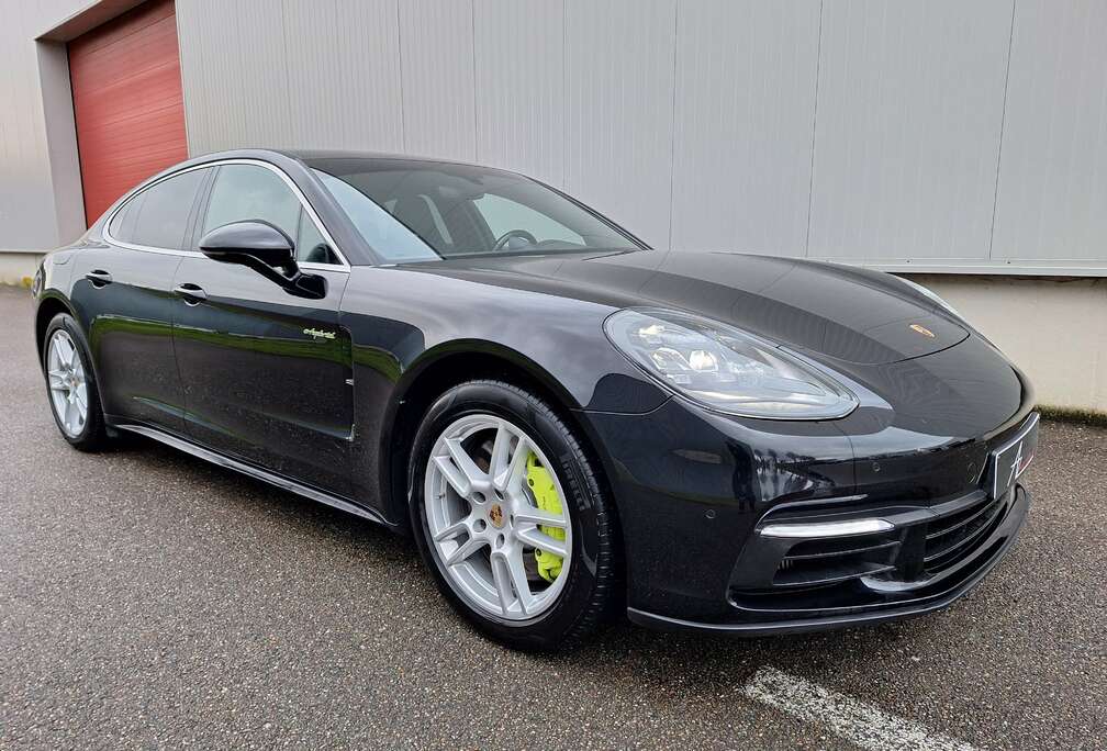 Porsche 4 e-Hybrid 2.9 V6 Bi-Turbo PHEV PDK