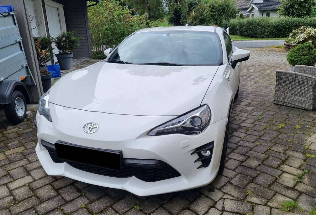 Toyota 2.0i Boxer Sport Black Touch Edition 2019