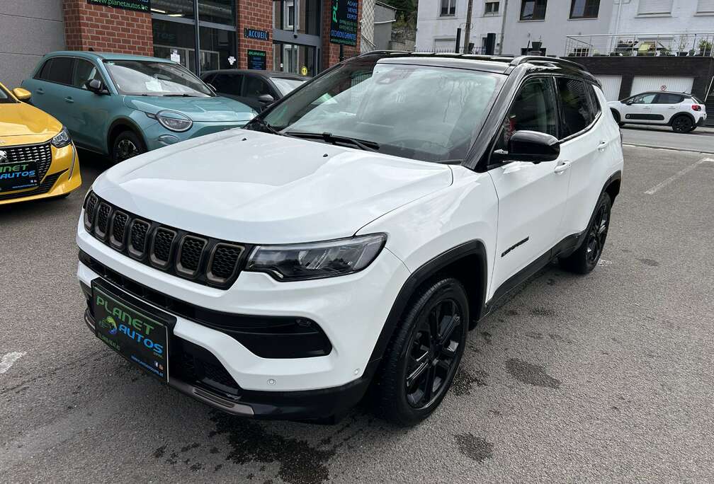 Jeep 1.5 Turbo ESSENCE ELECTRIQUE BOITE AUTOMATIQUE AIRCO BLUETOOTH GPS GARANTIE 12 MOIS