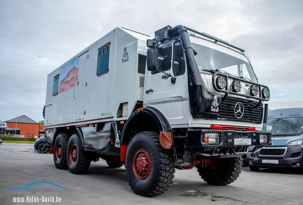 Mercedes-Benz Daimler 6X6 AK 2636 OM423 18.3L V10 DAKAR 4 bedden