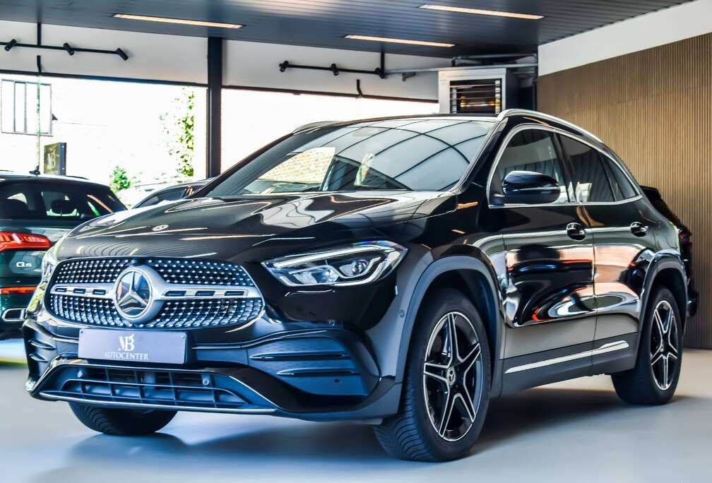 Mercedes-Benz 250e PHEV AMG-Line 10/2021