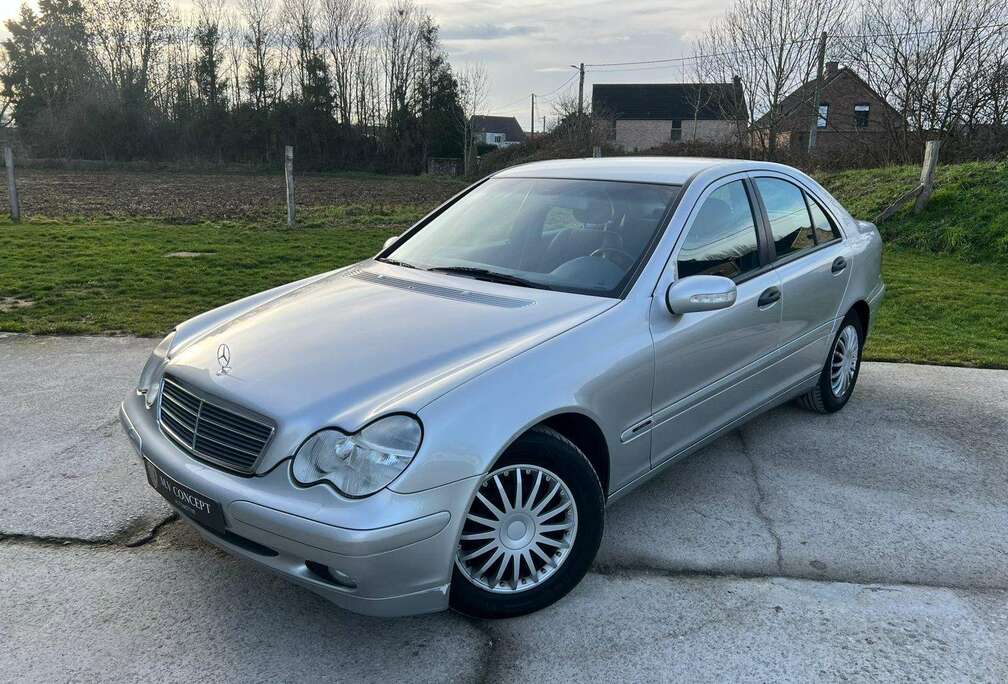 Mercedes-Benz ***1er Pro***Faible Kilometrage***