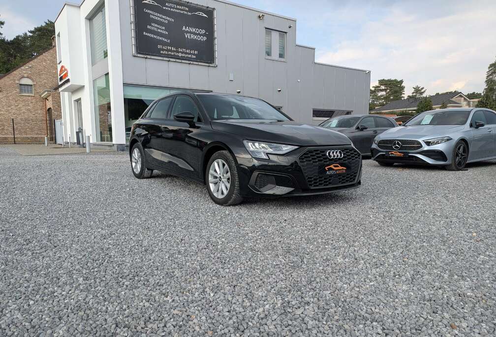 Audi 30 TFSI  NAVI  CARPLAY  ZETELVERWARMING