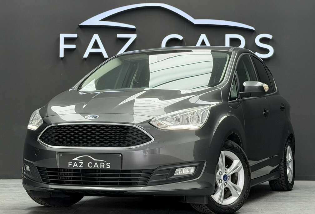 Ford 1.5 TDCi Titanium *1ER PROP + JANTES + CLIM + GPS*