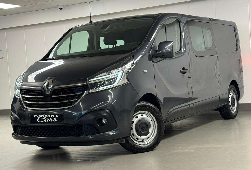 Renault 2.0DCI 145CV LONG CHASSIS DOUBLE CABINE 6 PLACES