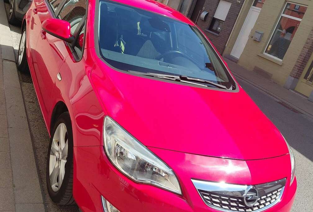 Opel 1.4 Caravan Selection 110 Jahre