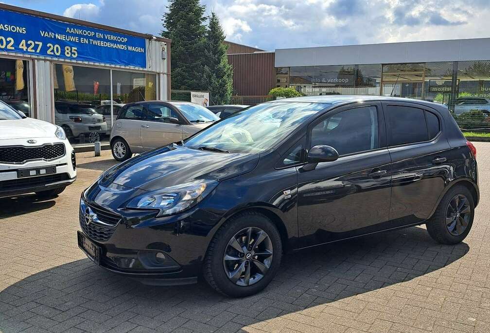 Opel 1.2i Black Edition