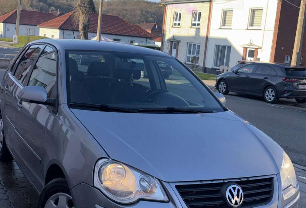 Volkswagen Volkswagen Polo 1.2 Essence - 2006